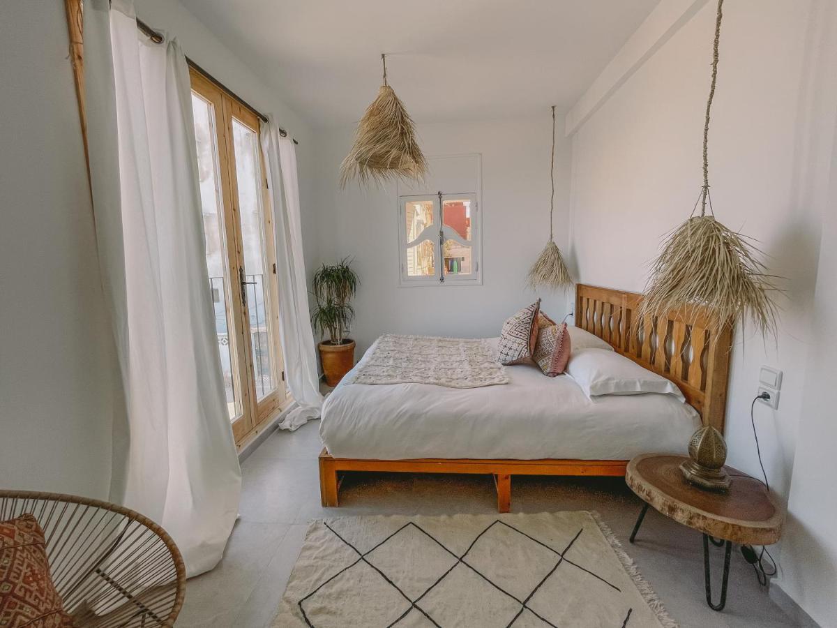 Blue Waves Surf House Hotel Agadir Bagian luar foto